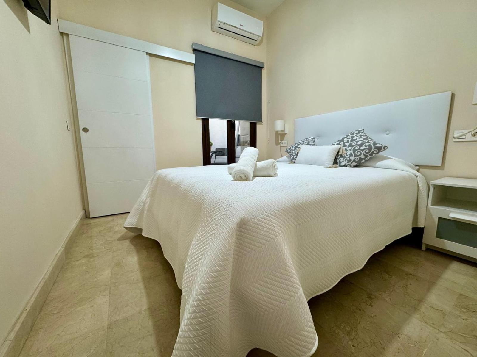 Apartamento En Lumbreras-Alameda Siviglia Esterno foto